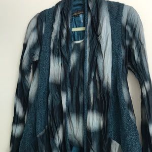 Alberto Makali tank and jacket set